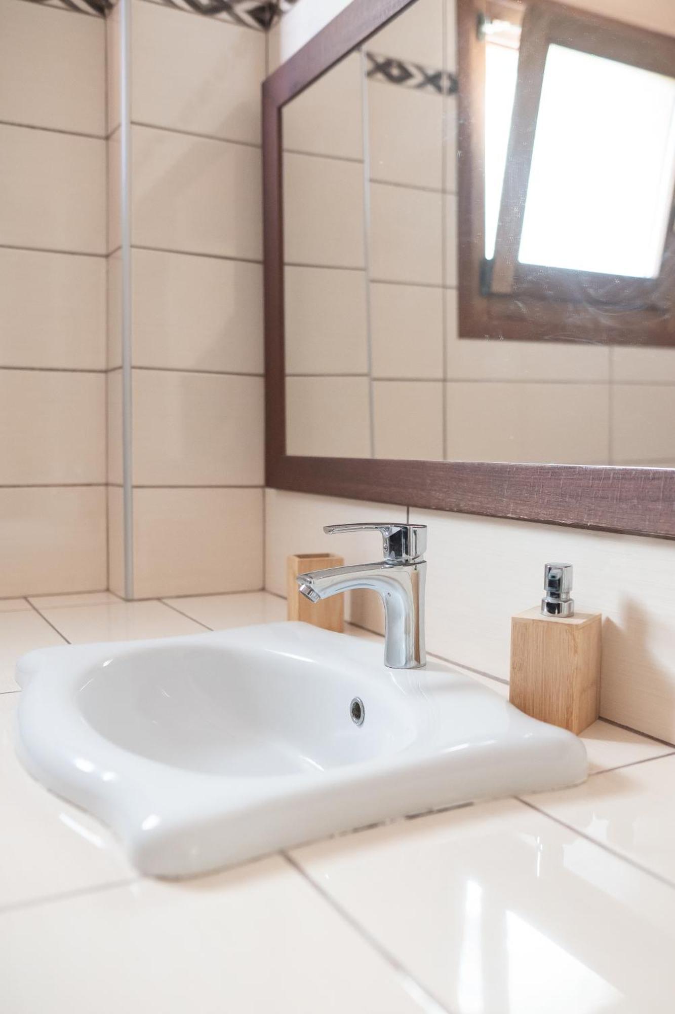 Elegance Suites 플라타리아 외부 사진